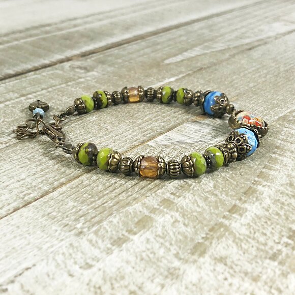 MillefioriHeart Cabochon in Bronze Bracelet with Czech Glass Beads - Picture 3 of 8